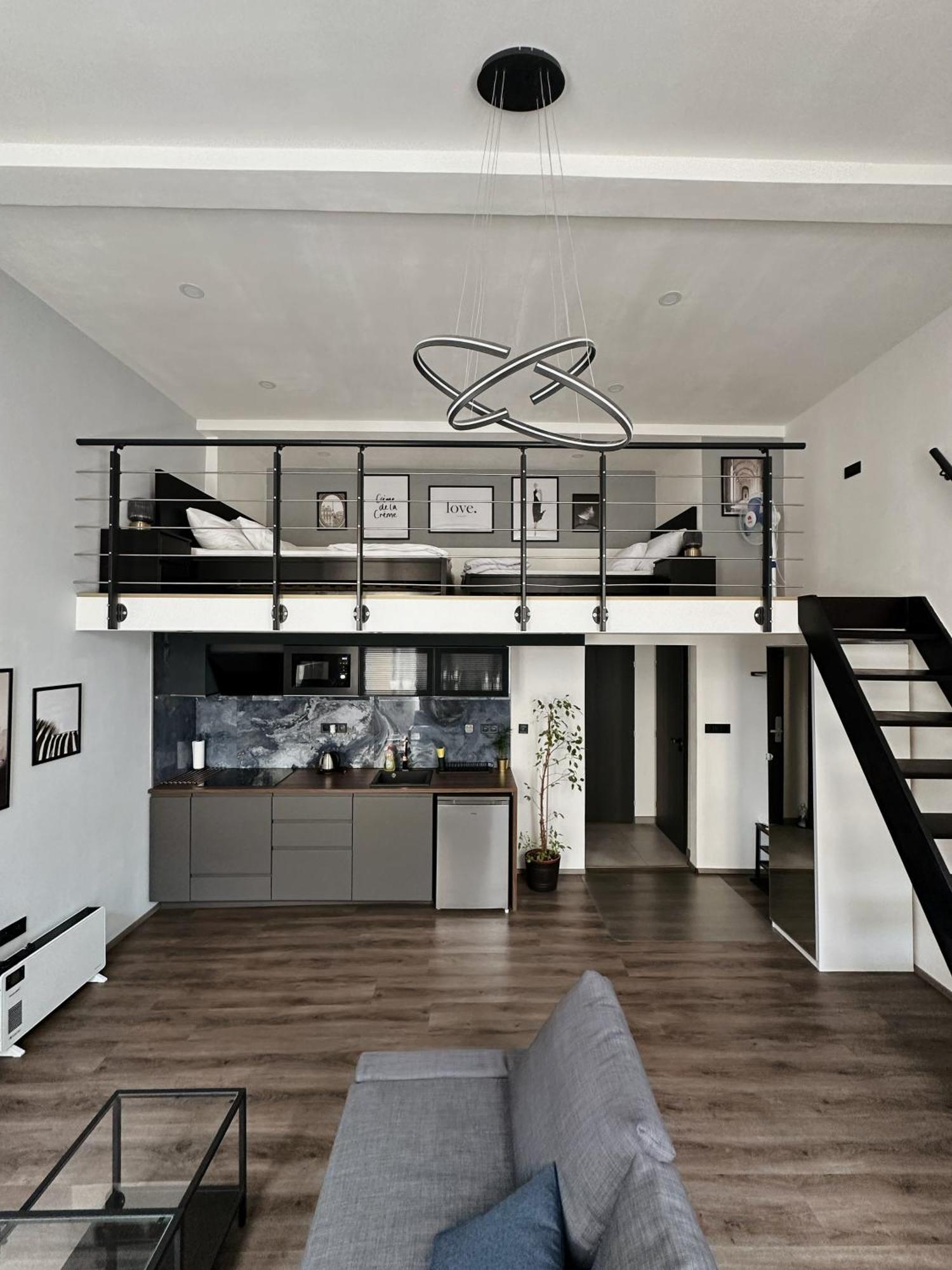 Contemporary Jindrisska Apartment Prague Luaran gambar
